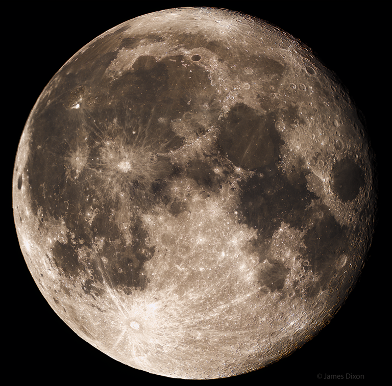 Top 96+ Images pictures of the moon last night 2021 Completed